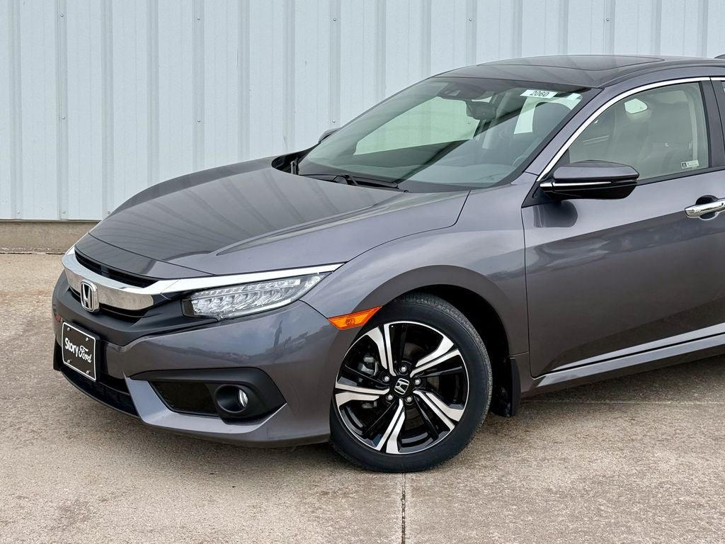 2018 Honda Civic Touring
