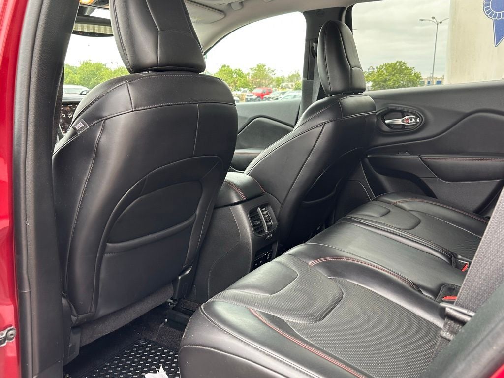 2019 Jeep Cherokee Trailhawk