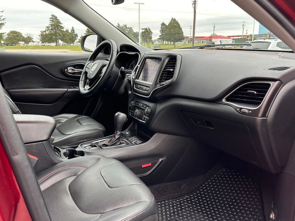 2019 Jeep Cherokee Trailhawk