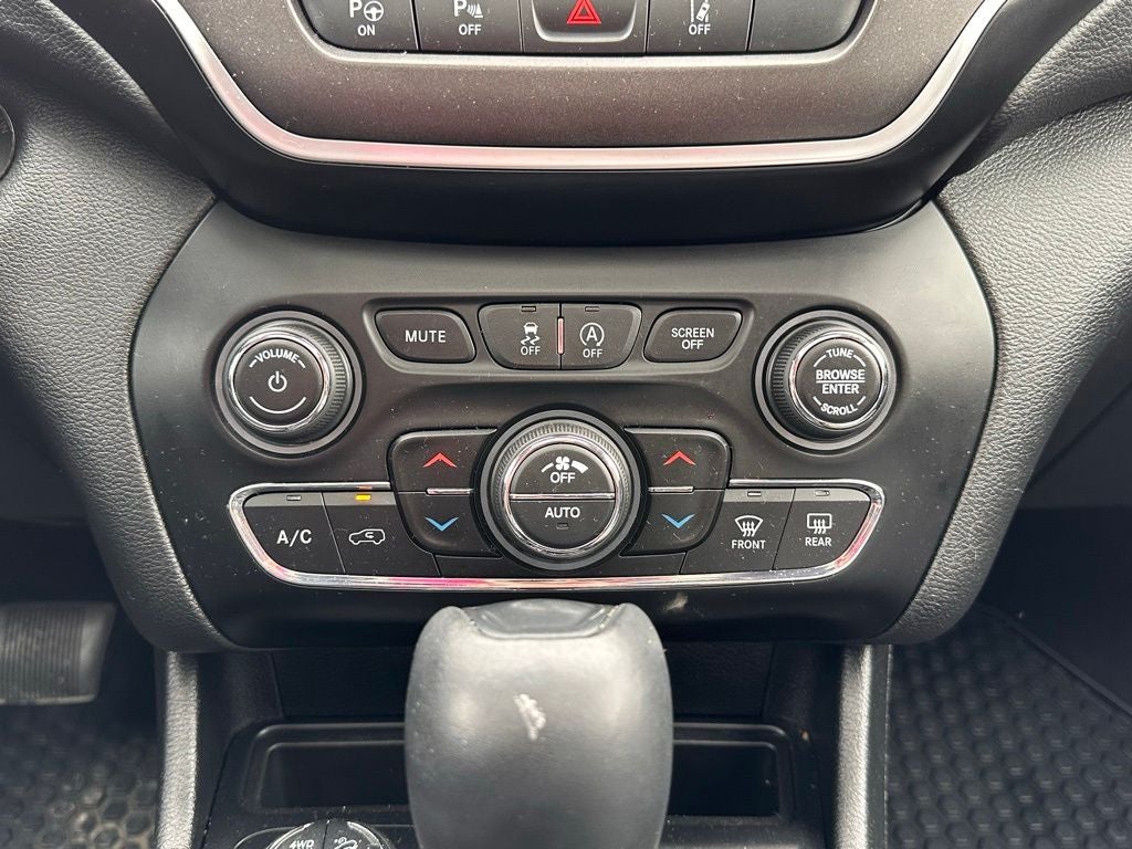 2019 Jeep Cherokee Trailhawk