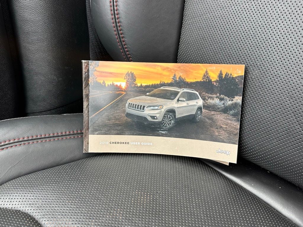 2019 Jeep Cherokee Trailhawk