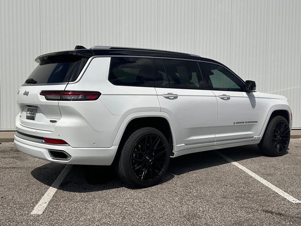 2023 Jeep Grand Cherokee L Summit