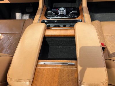 2022 Jeep Grand Wagoneer Series III