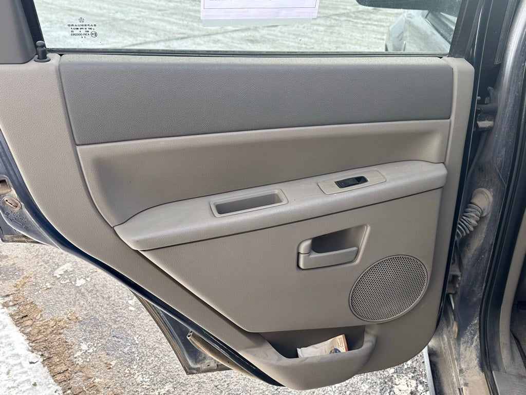 2005 Jeep Grand Cherokee Laredo