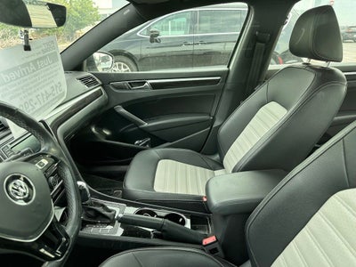 2018 Volkswagen Passat 3.6L V6 GT