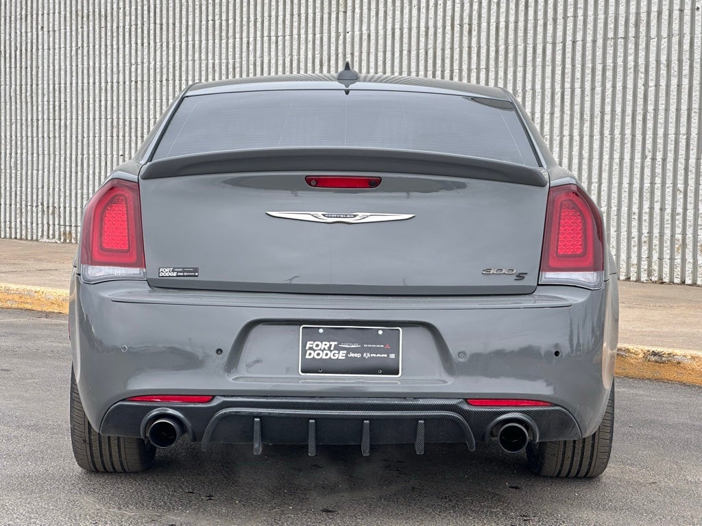 2018 Chrysler 300 S