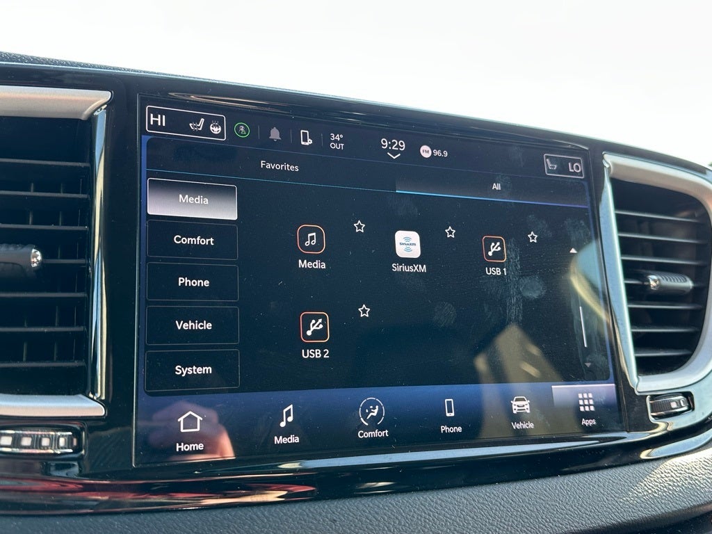 2023 Chrysler Pacifica Touring L