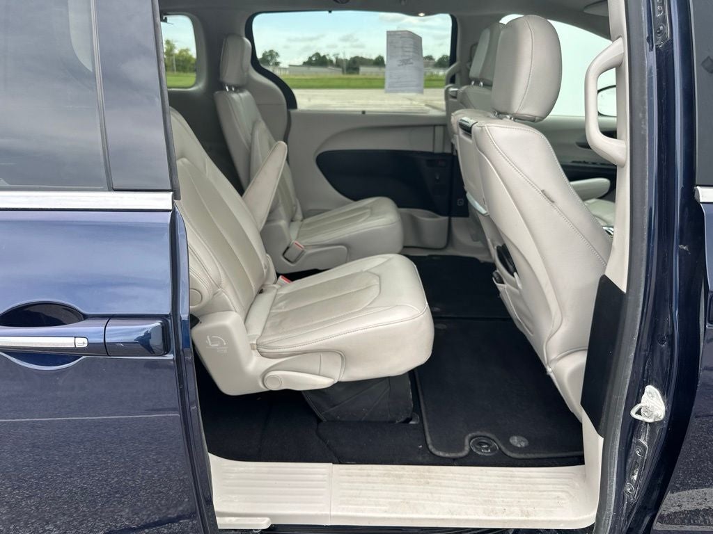 2020 Chrysler Pacifica Touring L Plus