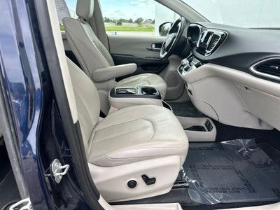 2020 Chrysler Pacifica Touring L Plus