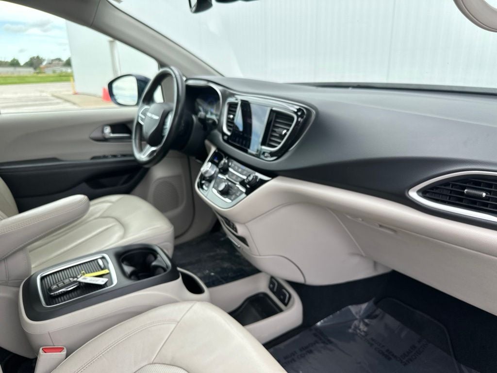 2020 Chrysler Pacifica Touring L Plus