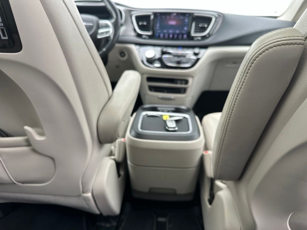 2020 Chrysler Pacifica Touring L Plus