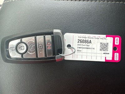 2022 Ford Edge Titanium