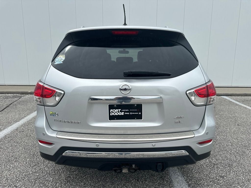 2014 Nissan Pathfinder SL