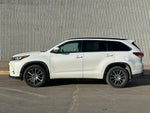 2017 Toyota Highlander SE