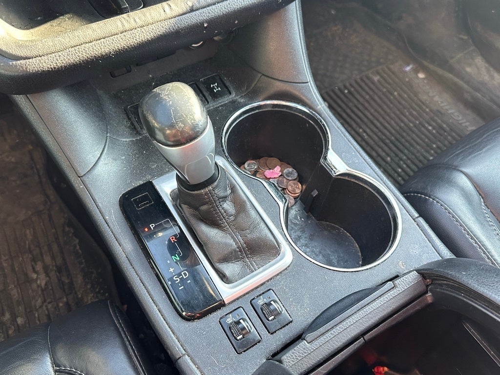 2017 Toyota Highlander SE