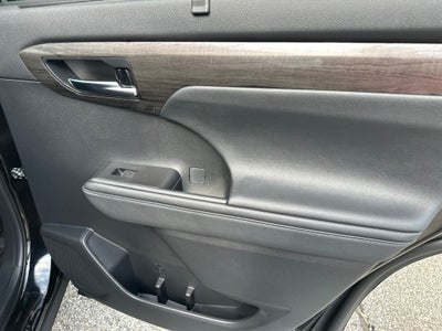 2024 Toyota Highlander Platinum