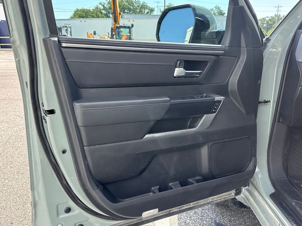 2025 Toyota Sequoia Platinum