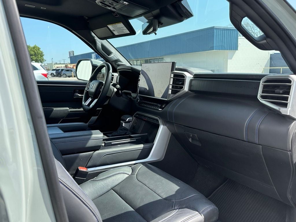 2025 Toyota Sequoia Platinum