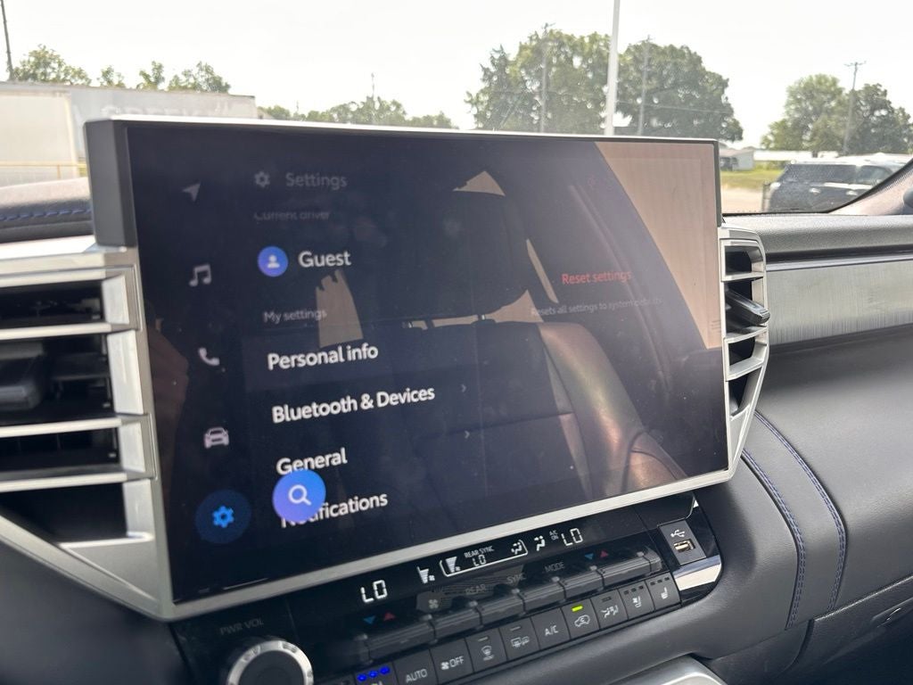 2025 Toyota Sequoia Platinum