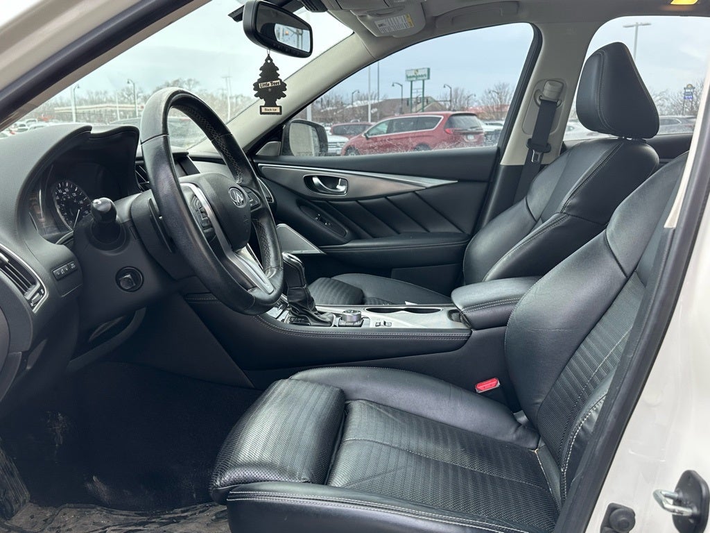 2018 INFINITI Q50 Sport