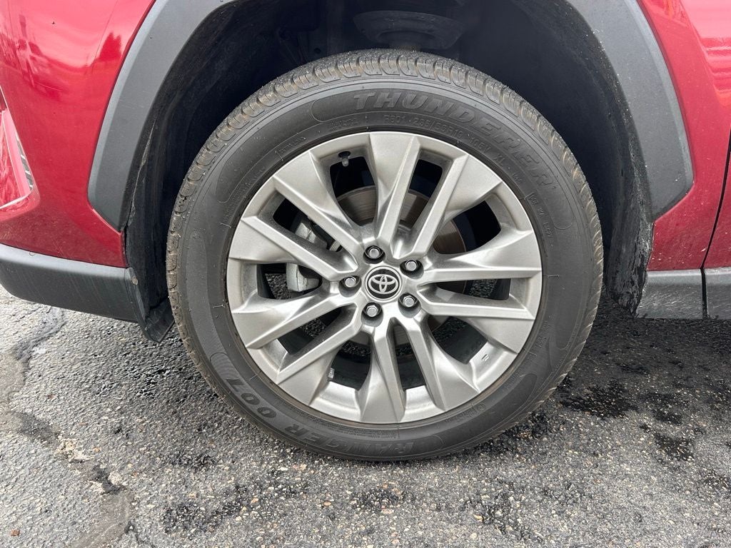 2021 Toyota RAV4 XLE Premium