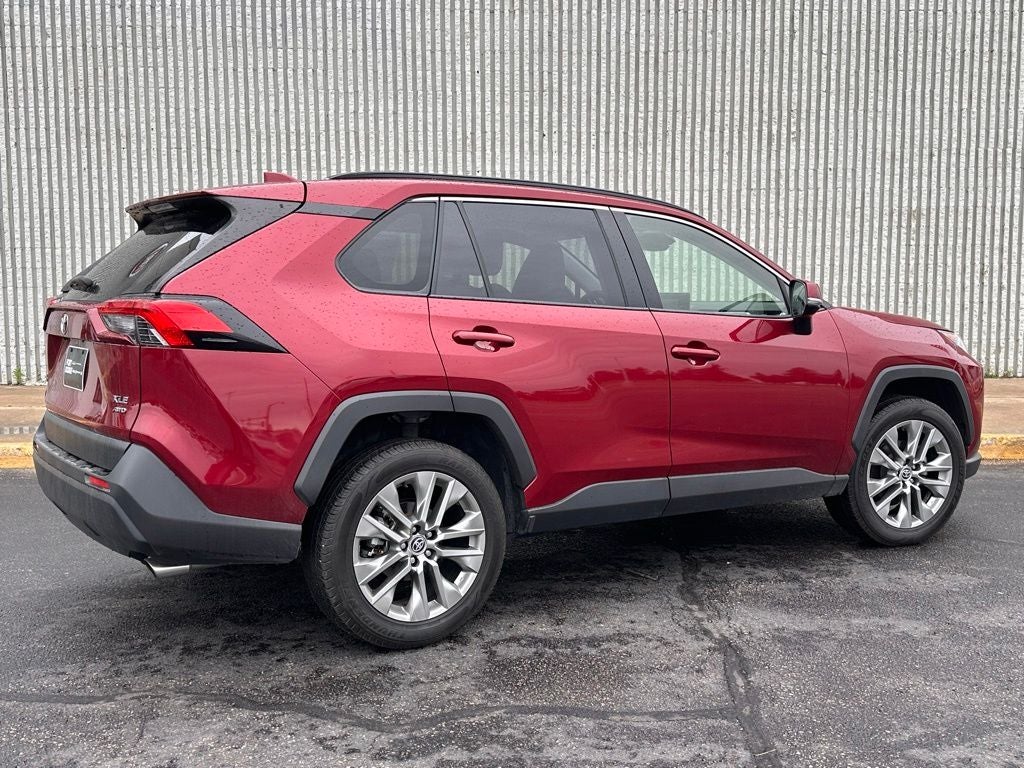 2021 Toyota RAV4 XLE Premium