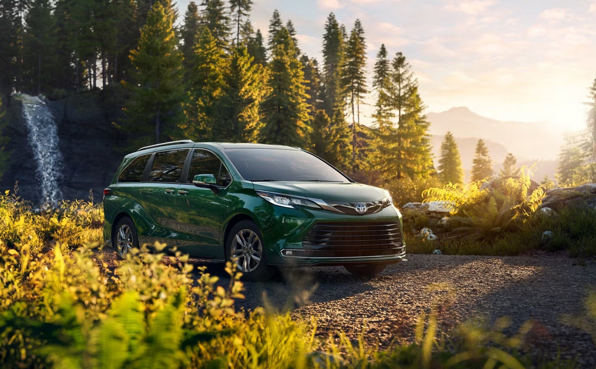 Fort Dodge Ford Lincoln Toyota in Fort Dodge IA
