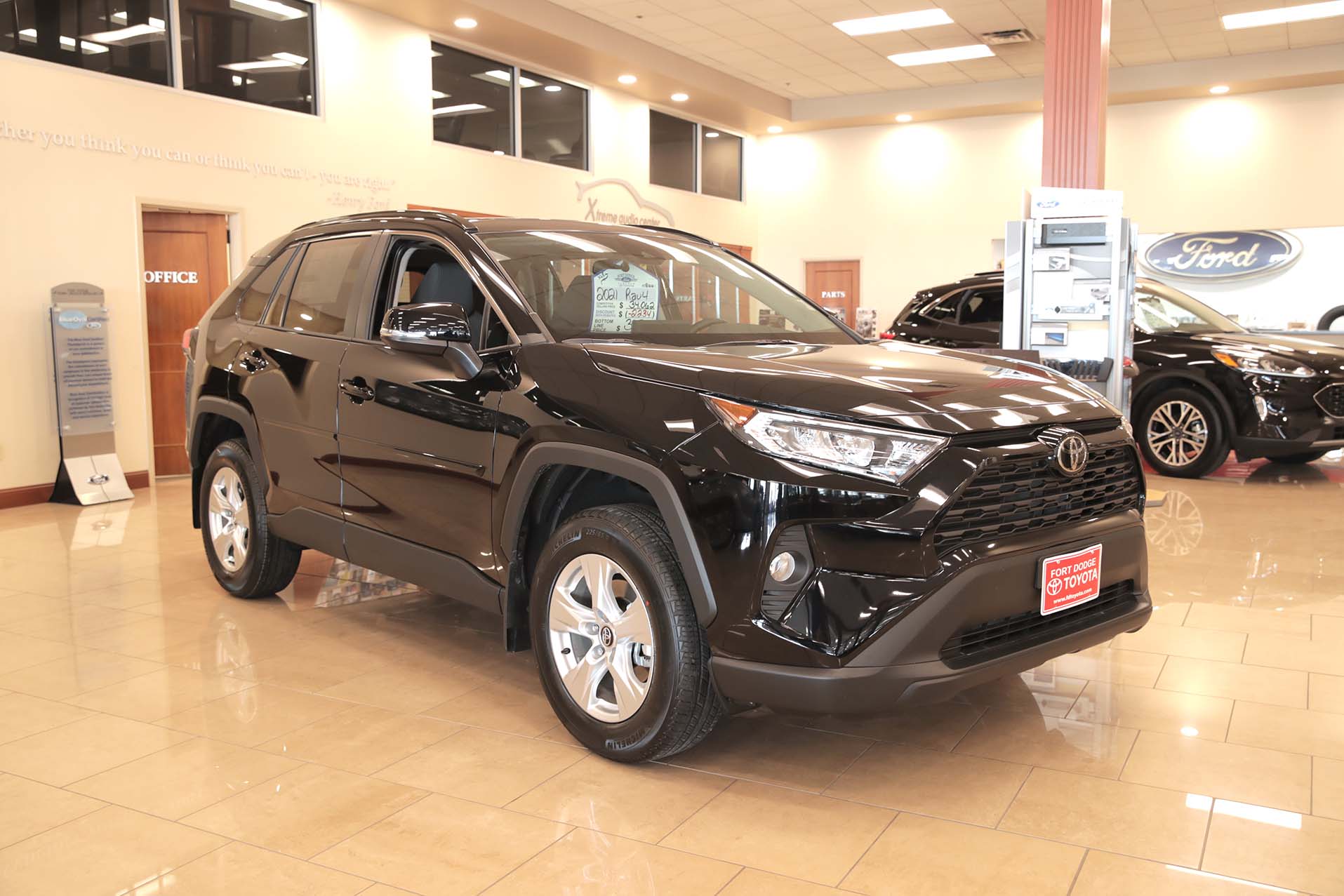 Fort Dodge Ford Lincoln Toyota in Fort Dodge IA